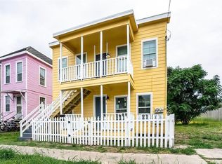 4011 Ball St #1, Galveston, TX 77550