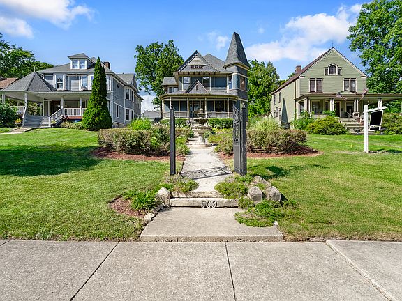 4th image of this home