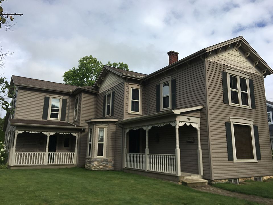 1st image of 216 S Cherry St