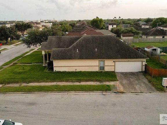 2nd image of 4731 Larkspur Dr