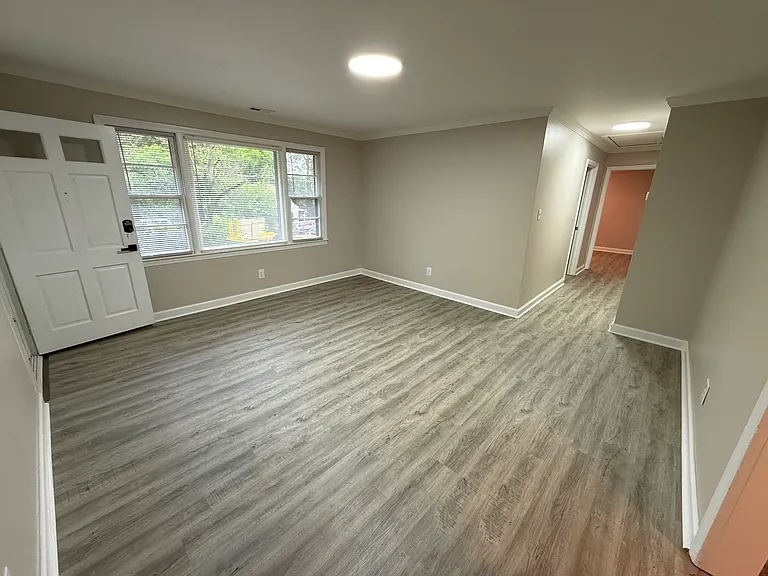 1917 Dogwood St — Photo 11