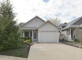 438 N Somersbe Pl, Bloomington, IN