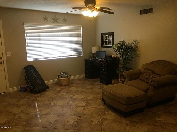 3rd image of 1646 N Jones Cir