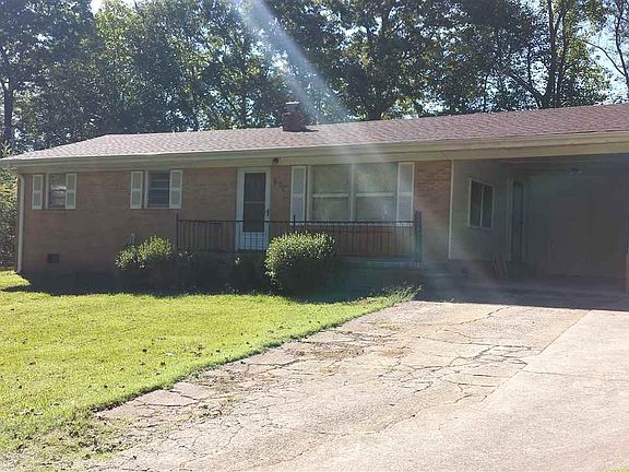 4th image of 258 Dogwood Ln