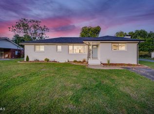 136 Packing House Rd, Kingsport, TN 37660