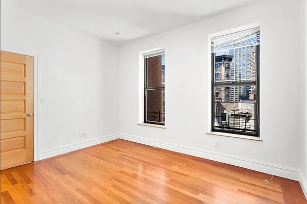 Rented by Keller Williams NYC | media 15