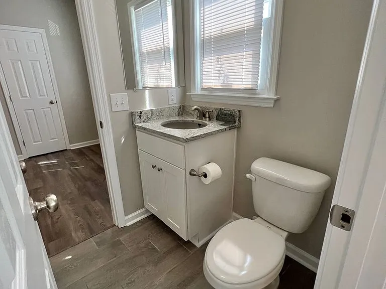 6 Maverick St — Photo 11