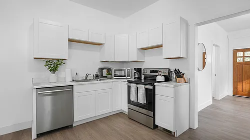 4938 S Center St #2 Photo 1