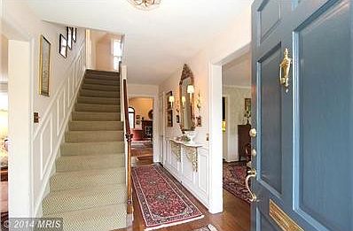 Foyer, Center Hall
