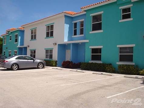 1st image of 1575 N Treasure Dr #4