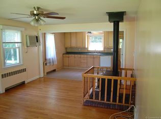 539 Evergreen Ave, Hamden, CT 06518