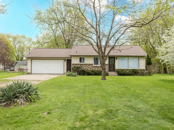 4658 Three Mile Rd NW, Grand Rapids, MI 49534