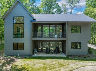 61 Wind Stone Dr, Asheville, NC 28804