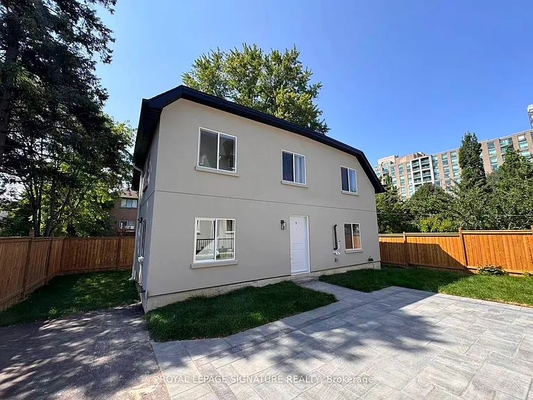 53 Bishop Ave #5 — Photo 16