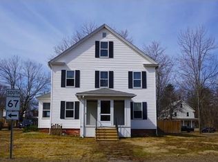 12 N Brookfield Rd, Barre, MA 01005