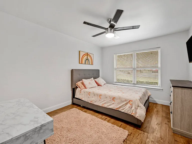 9806 Parkford Dr — Photo 13