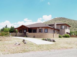 902 N Bird St, Alpine, TX 79830