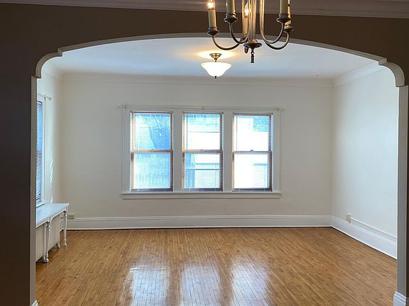 4th image of 3545 Emerson Ave S #3