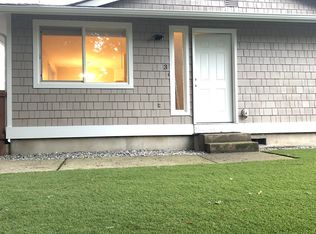 11513 NE 87th St APT 3, Kirkland, WA 98033