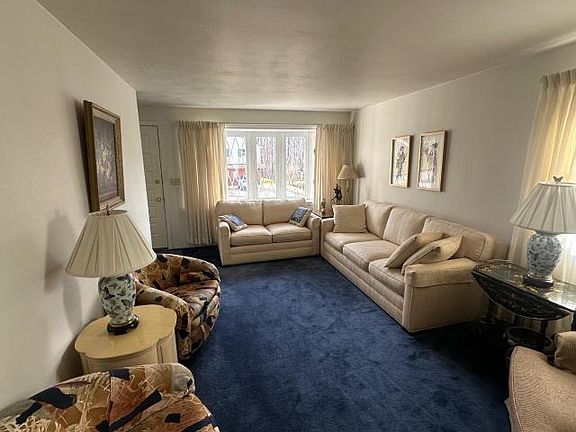 5th image of 307 Monroe St #10