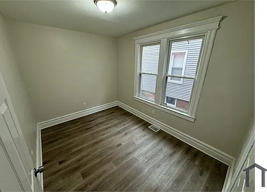 1051 Hunterdon St #1 — Photo 6