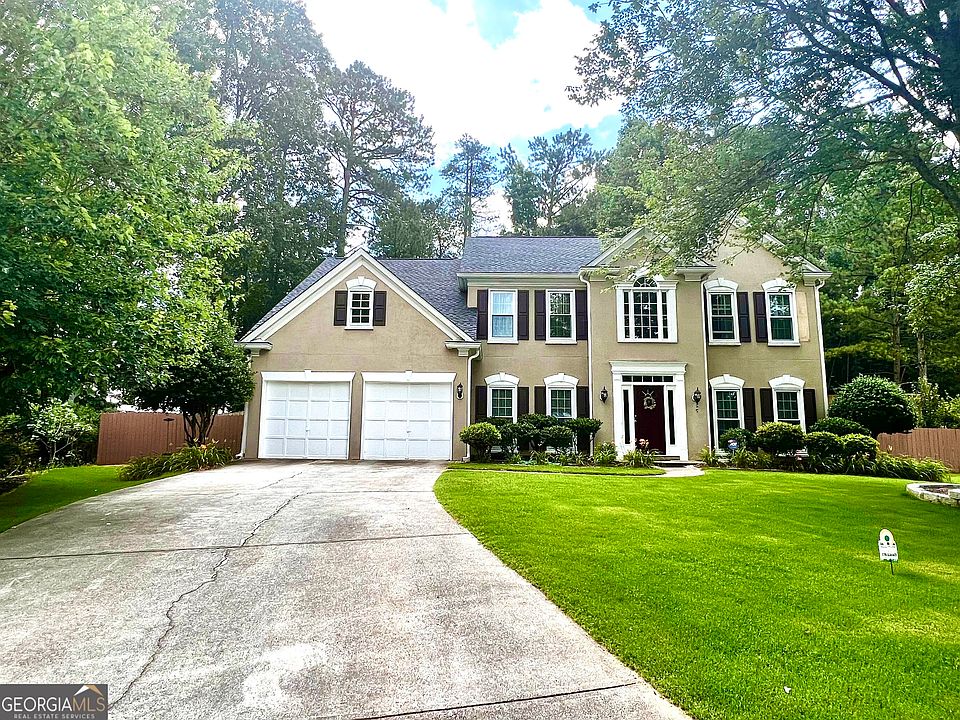 1st image of 275 Adger Ct