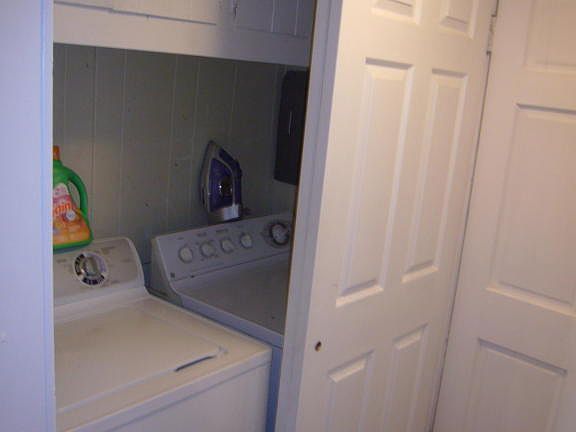 5th image of 207 Kathryn St