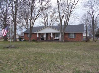 418 Denver Dr, Union City, TN 38261