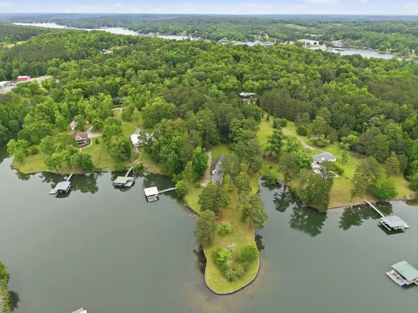 140 Burtwood Acres Rd, Jasper, AL 35503