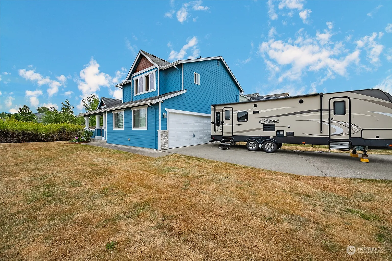 7414 Seashell Way photo 1