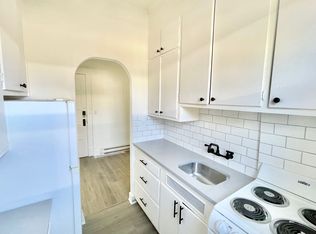 Beautiful Remodeled Studio On South Hill! *Special: $300 Off!*, Spokane, WA 99204