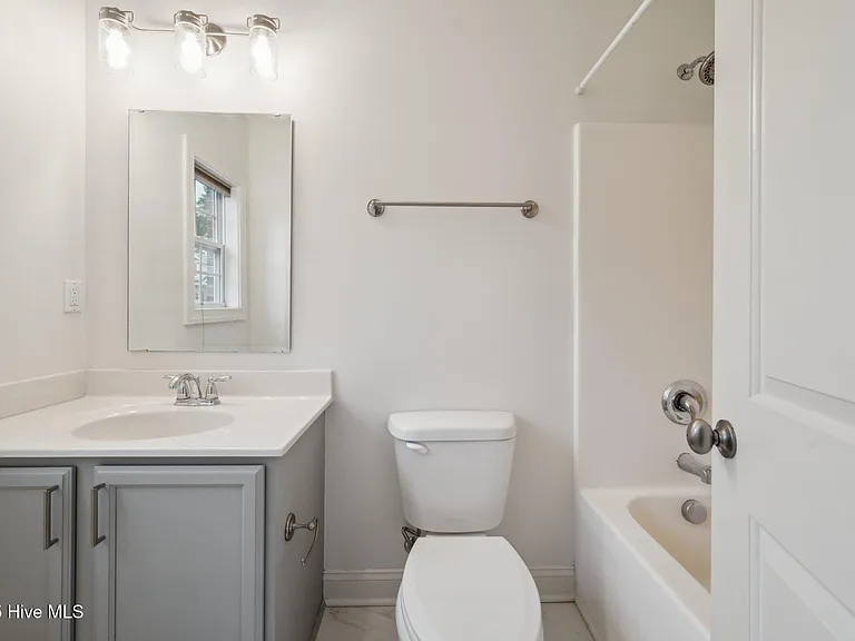 5147 Exton Park Loop — Photo 20