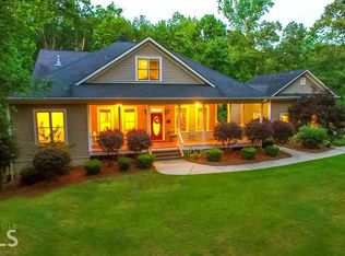 120 Charlotte Pl, Fayetteville, GA 30215