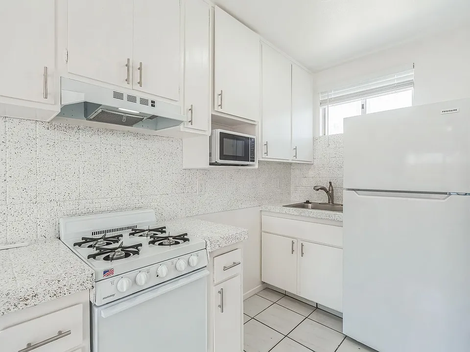 73545 Shadow Mountain Drive