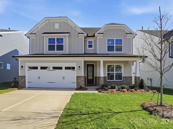 120 Longwood Rd, Mooresville, NC 28115