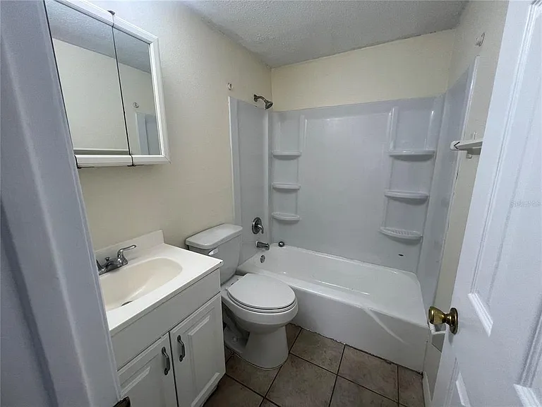 255 Pineapple St #3 — Photo 6