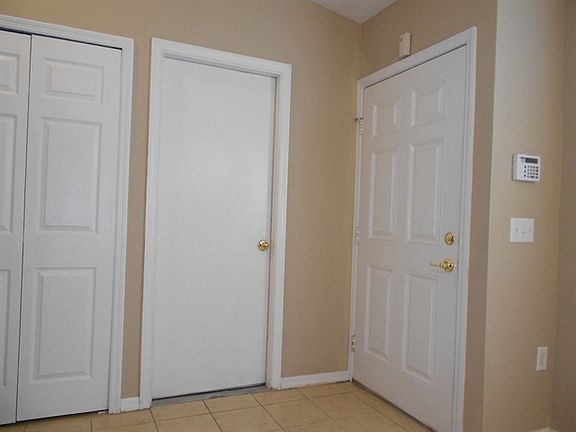 2nd image of 104 Timbercreek Pines Cir