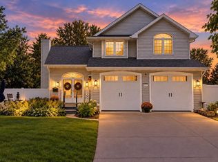 W2311 Valleywood Ln, Appleton, WI 54915