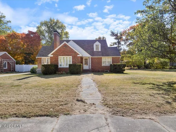 201 W Russell St, California, MO 65018