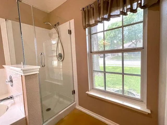1604 Canyon Oak — Photo 43