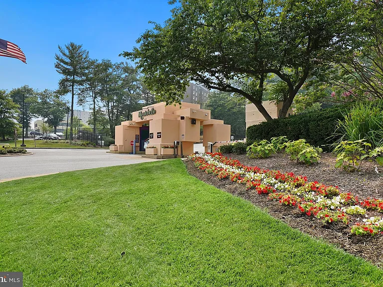 5901 Mount Eagle Dr #1517 — Photo 34