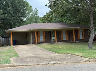 6200 Fairmeadow Cv N, Horn Lake, MS 38637