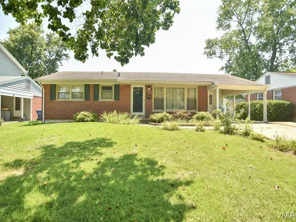 280 W Saint Anthony Ln, Florissant, MO 63031