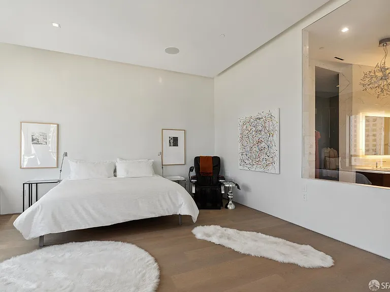 690 Market St #1704 — Photo 28