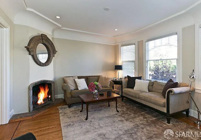 3030 Pierce St — Photo 1