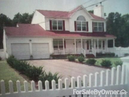 1st image of 208 Swezey Ln