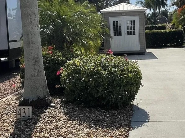 5459 Cypress Trail Resort Cir, Fort Myers, FL 33905