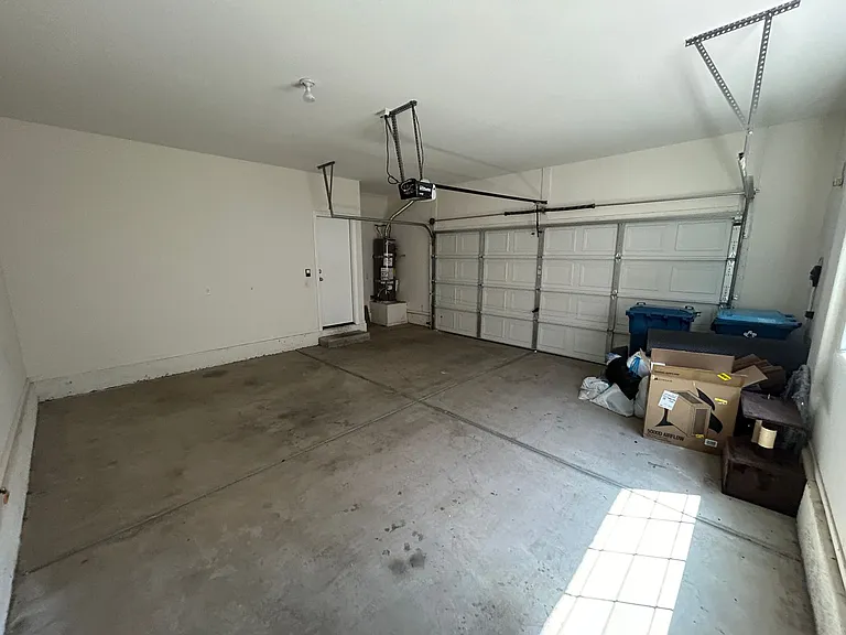 10646 Allegrini Dr — Photo 8