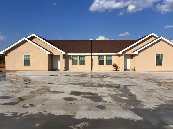 317 Wild Oak Dr #3, Eagle Pass, TX 78852