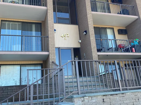 462 Liberty St #A102, Little Ferry, NJ 07643